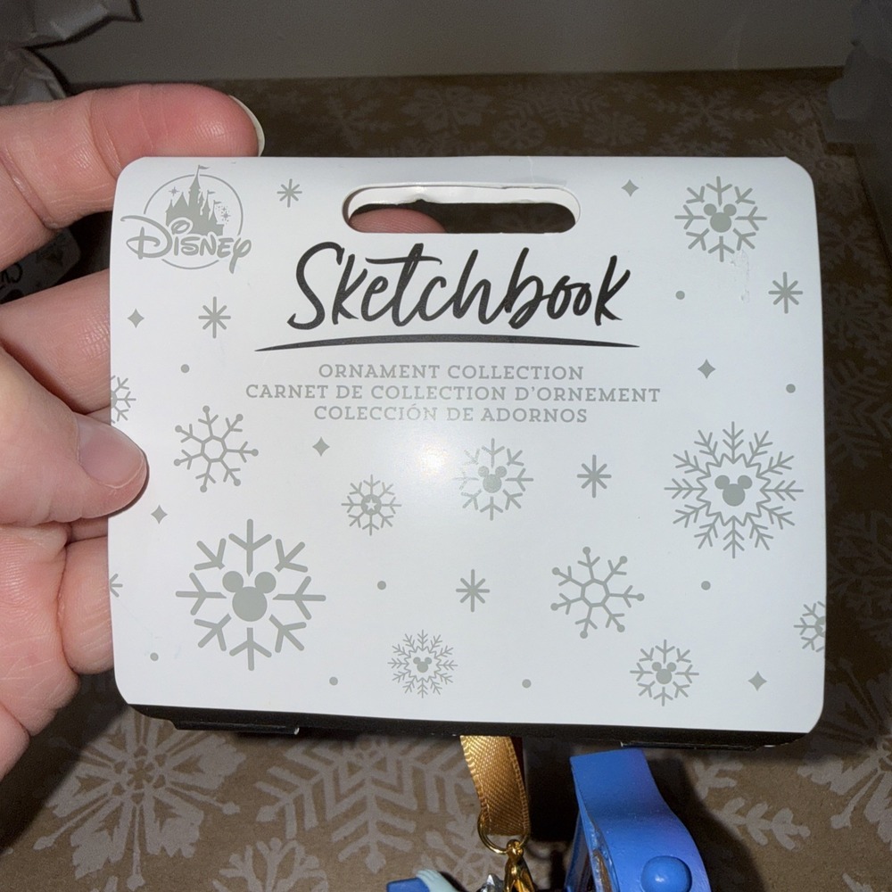 Disney Tiana Sketchbook Ornament - The Princess and the Frog New with tag - Picture 2 of 4